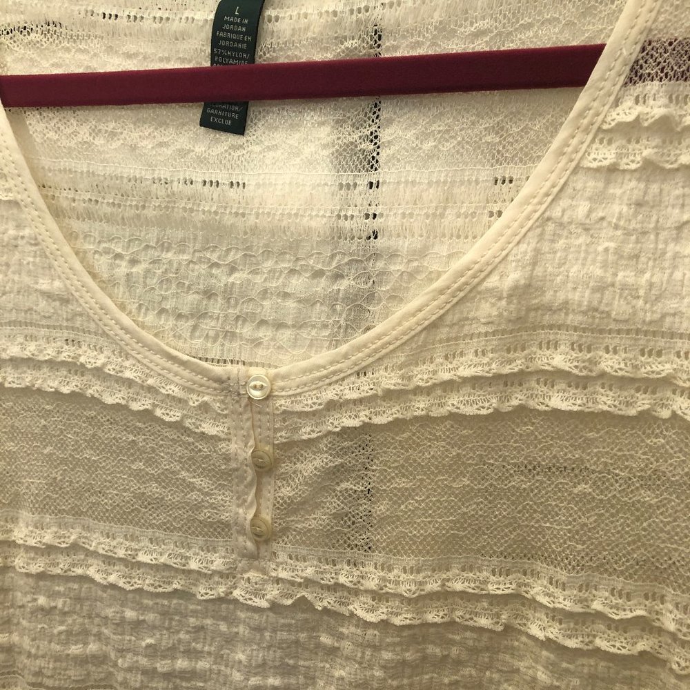 Lauren jeans co, women light tan long sleeve lace - Picture 2 of 8